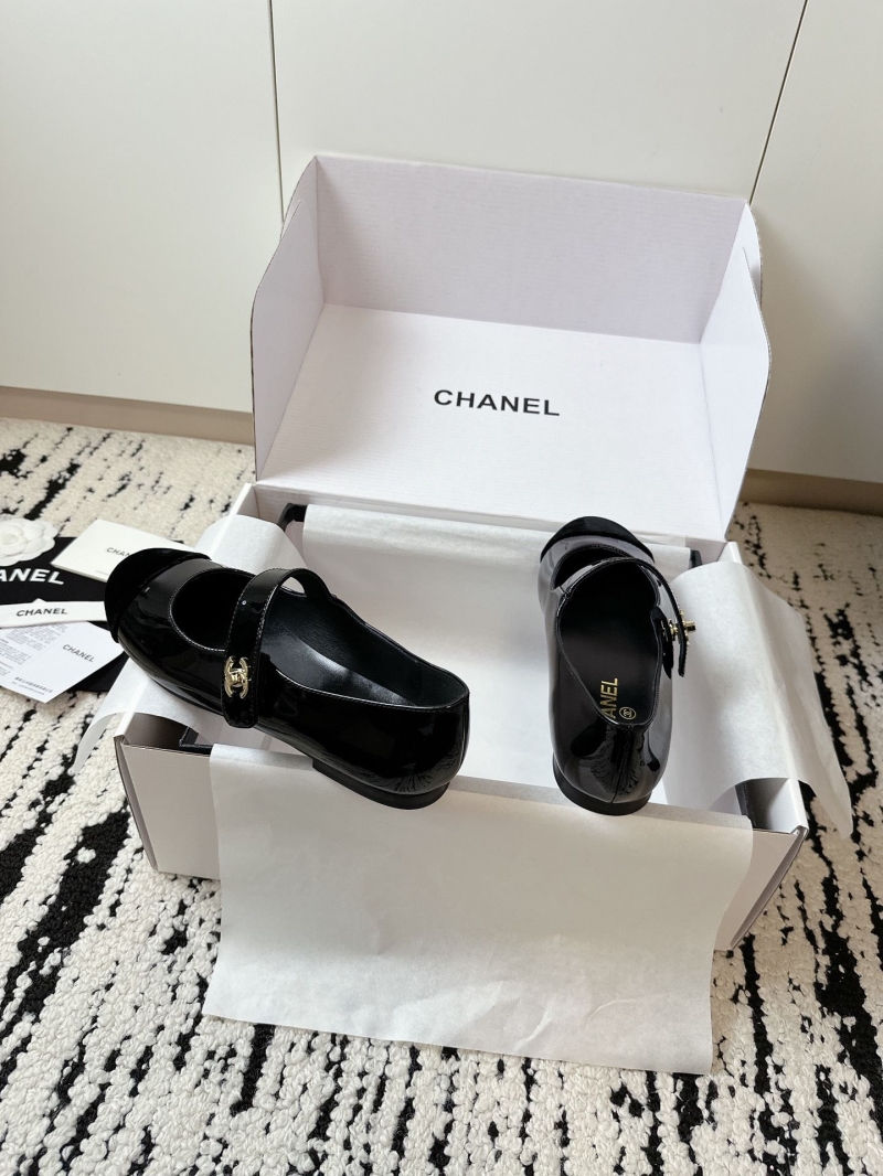 Ch**el flat shoes